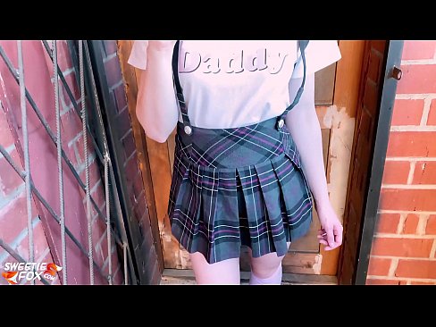 ❤️ L'escola es xucla la polla profundament i la folla en lloc de les classes. ❌ Només porno al porno ca.assistirhentai.ru ☑